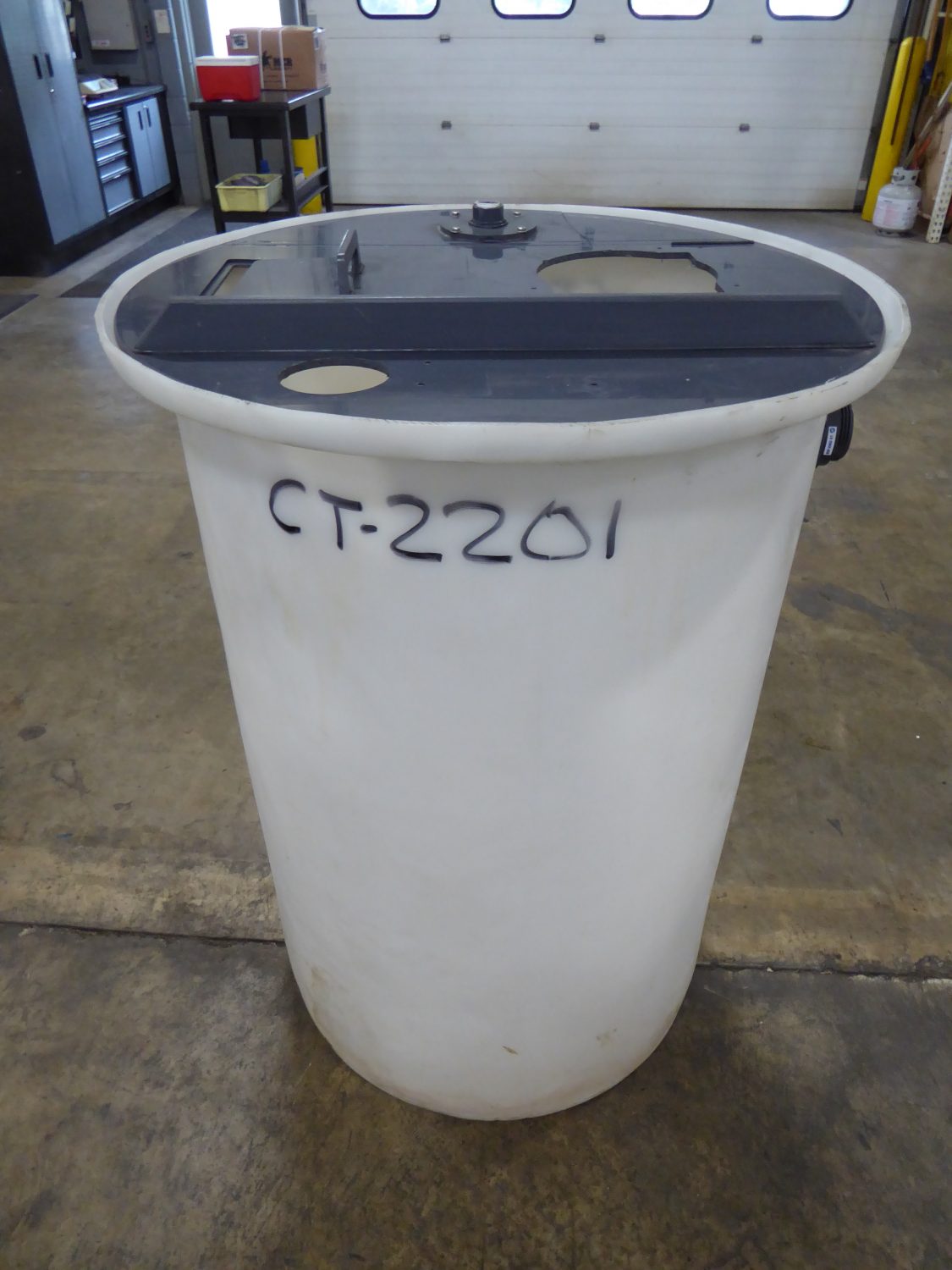 Used Cylindrical Tank - 167 Gallon Poly Cylindrical Tank-Tanks-Cylindrical