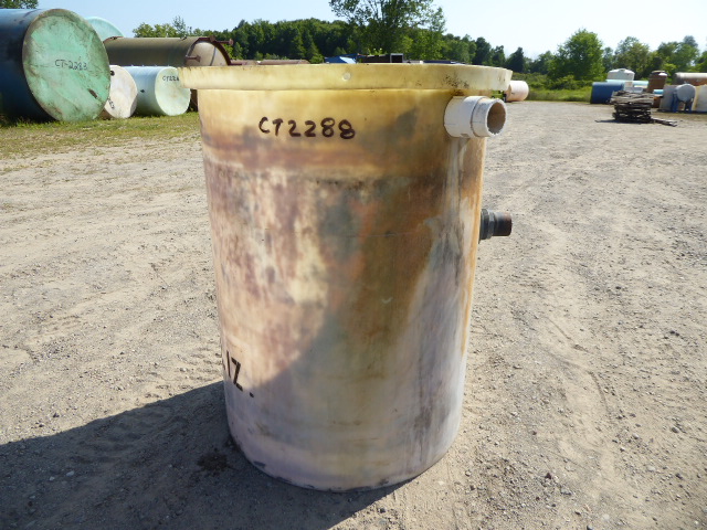 Used Cylindrical Tank - 211 Gallon Poly Round Tank CT2288-Tanks-Cylindrical