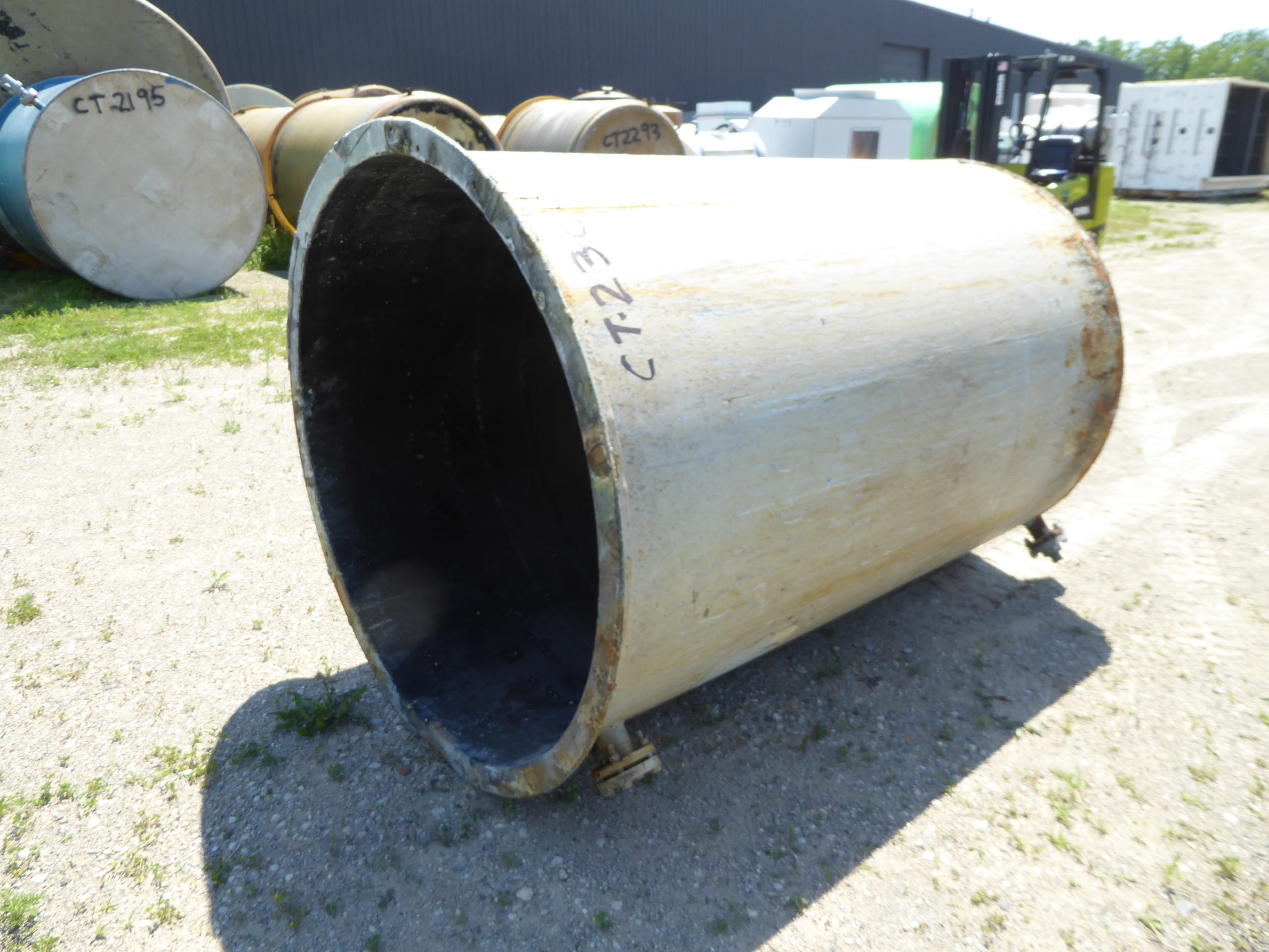 Used Cylindrical Tank - 518 Gallon Steel Cylindrical Tank CT2309-Tanks-Cylindrical