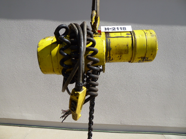 Used Hoist - Budgit 1 Ton Chain Hoist H2118-Hoists